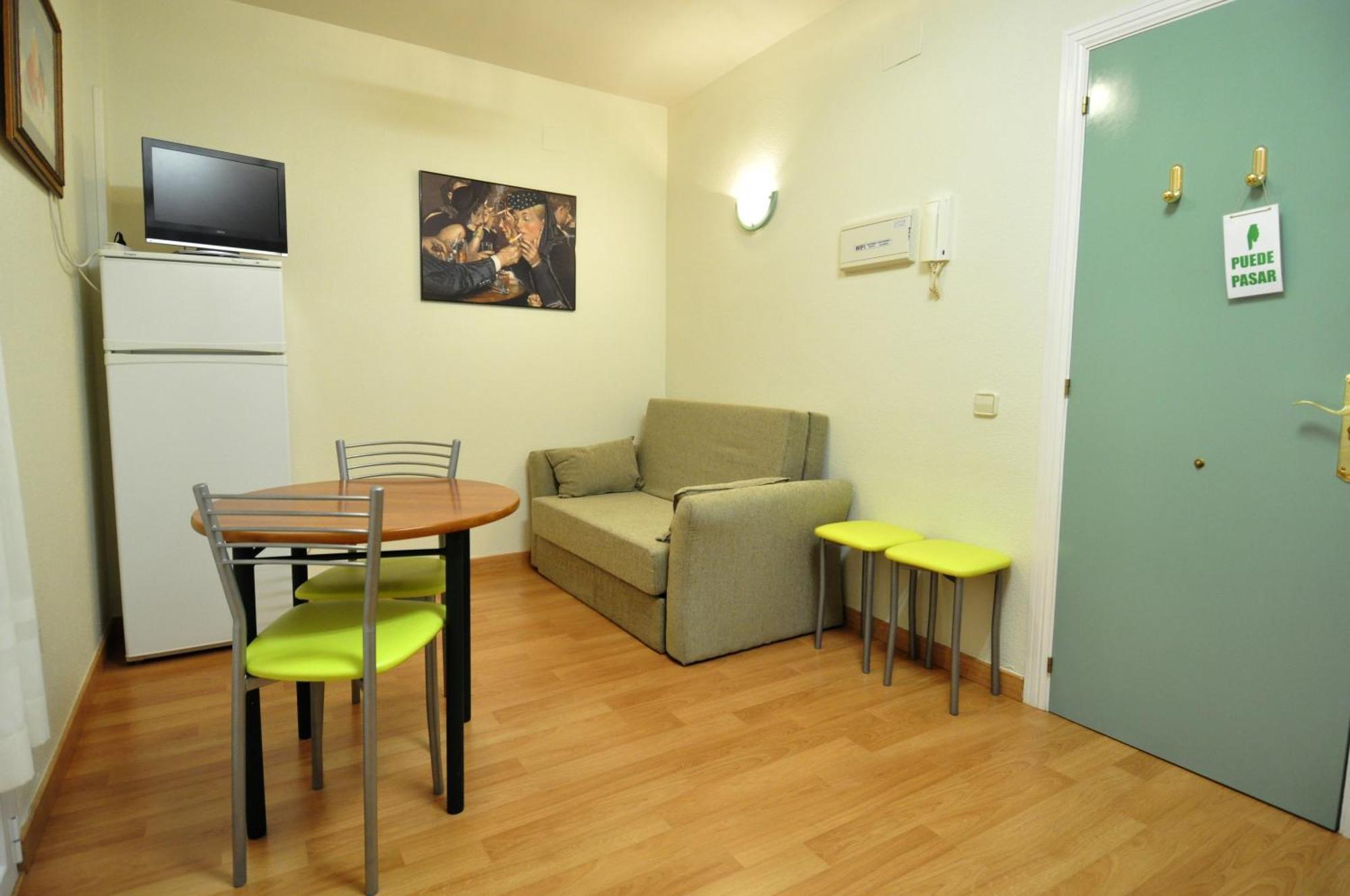 Hotel Apartamentos Aralso Sotillo La Lastrilla Chambre photo